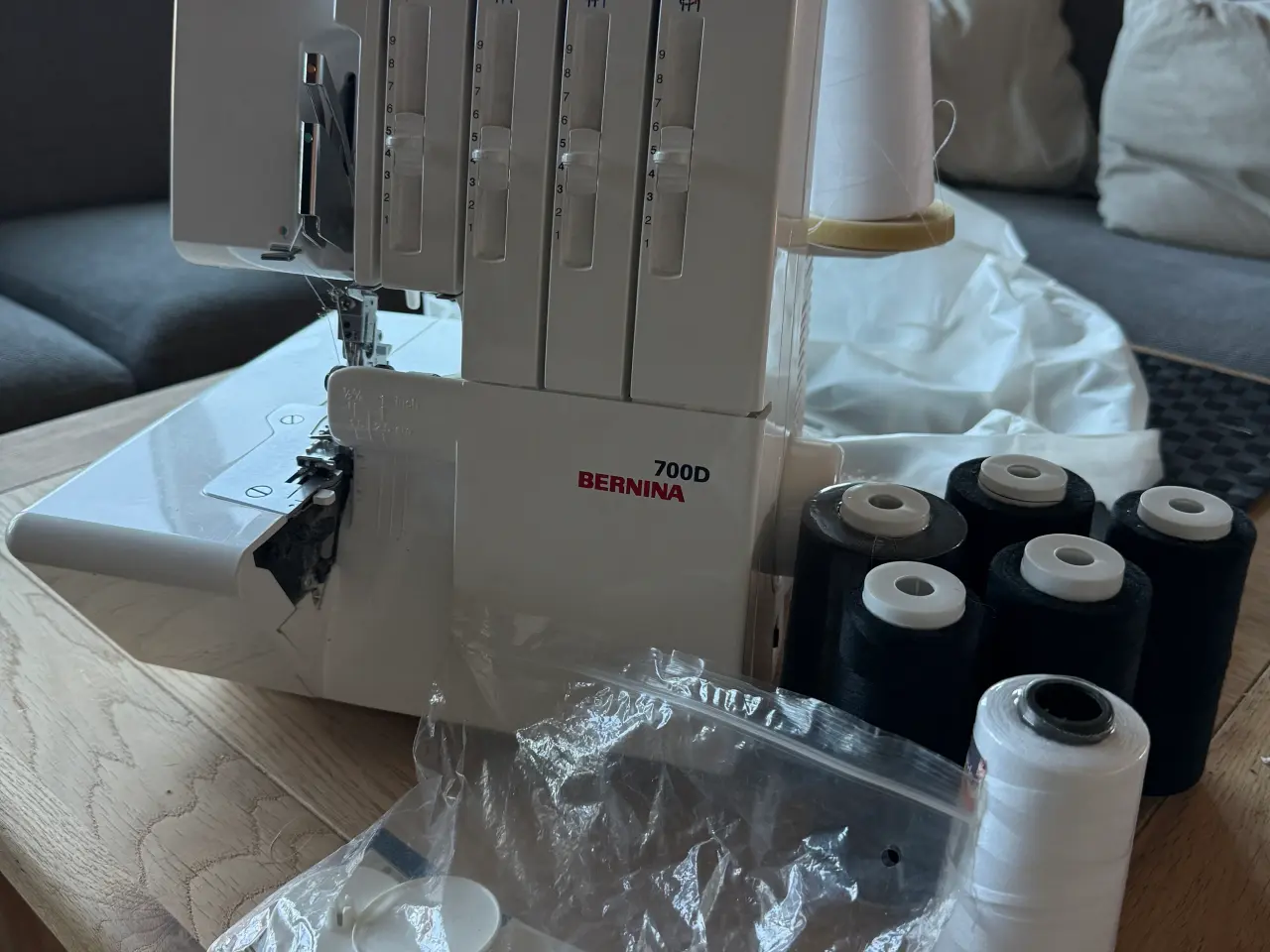Billede 1 - Bernina 700d overlocker