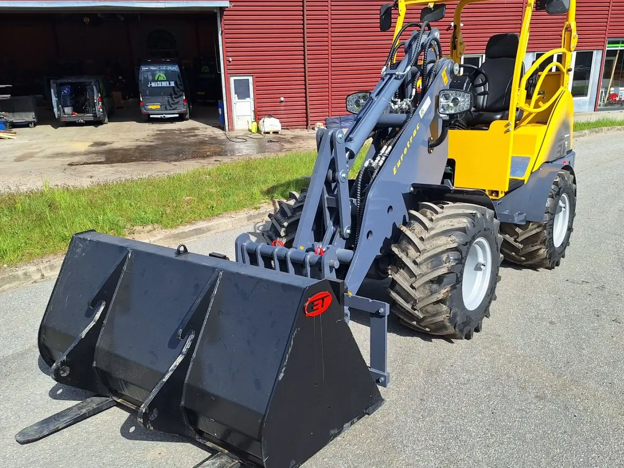 Billede 2 - Eurotrac W12S