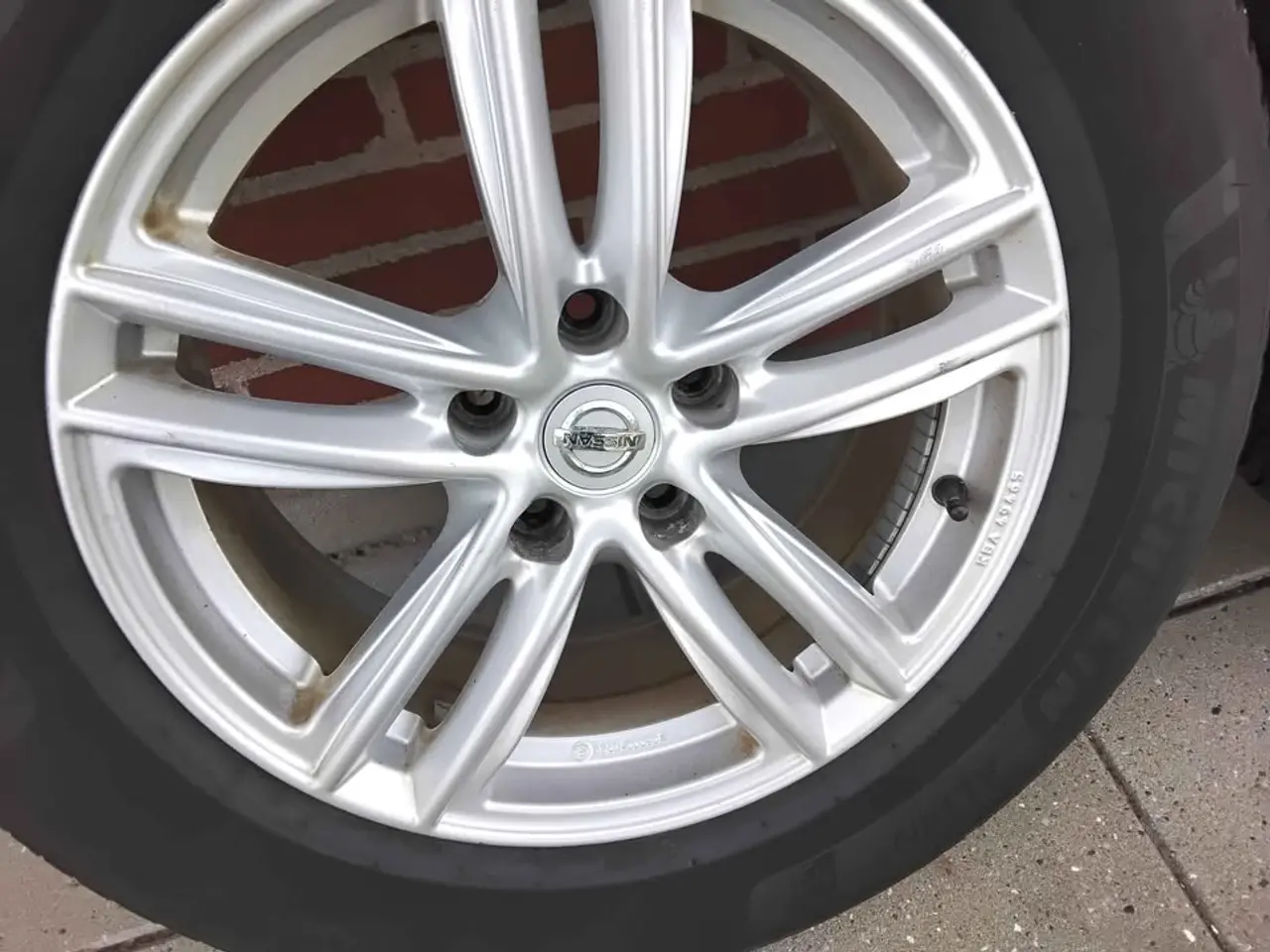 Billede 3 - Alu-vinterhjul og dæk til Nissan
