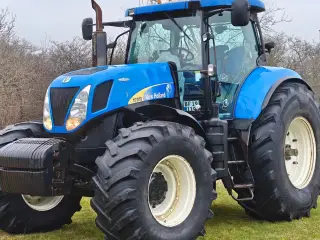 New Holland T7070 AutoCommand