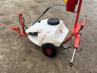 Kuhn 75l minisprøjte til havetraktor