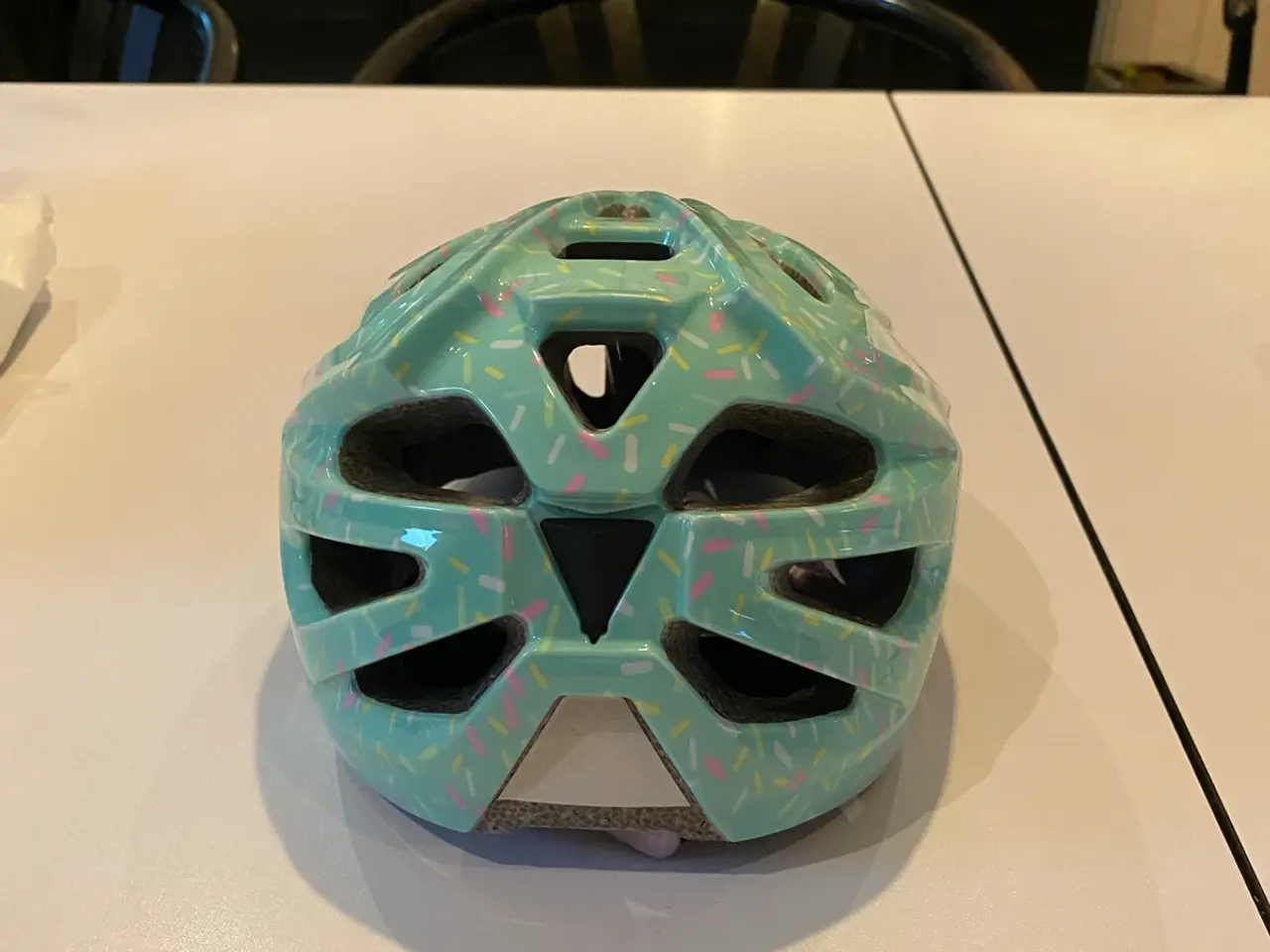Billede 4 - Cykelhjelm