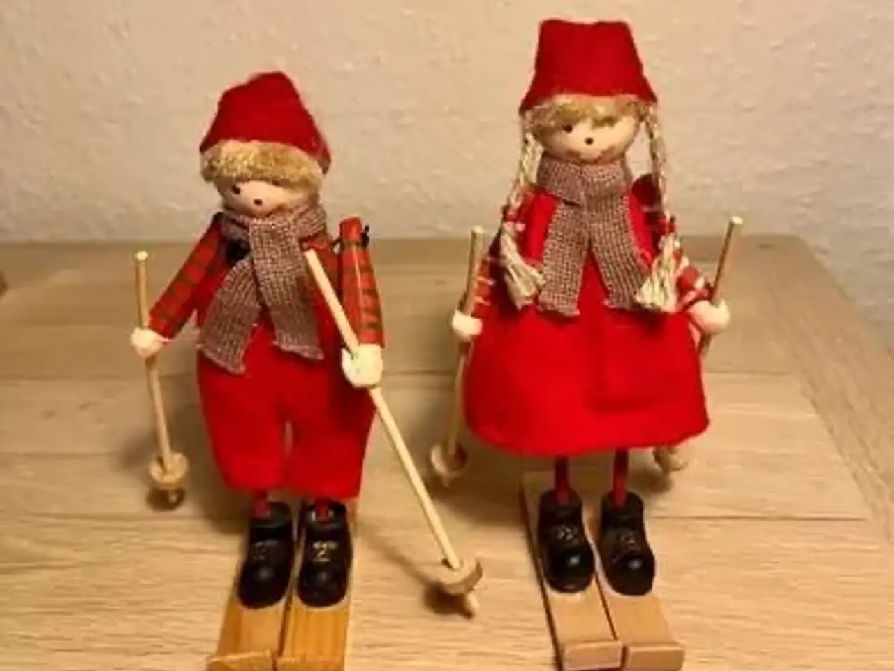 Billede 4 - Ib Laursen nisser på ski.
