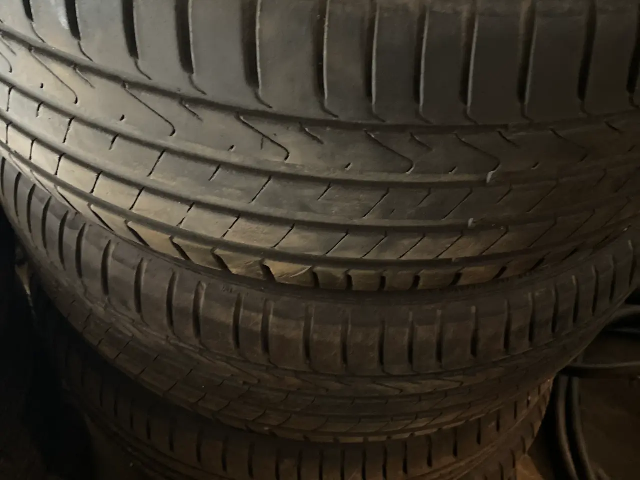 Billede 1 - Pirelli sommerdæk 235/50 r20
