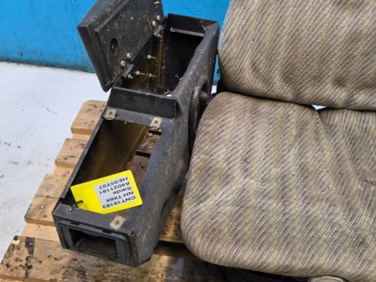 Billede 6 - New Holland TX68 Sæde 84021181