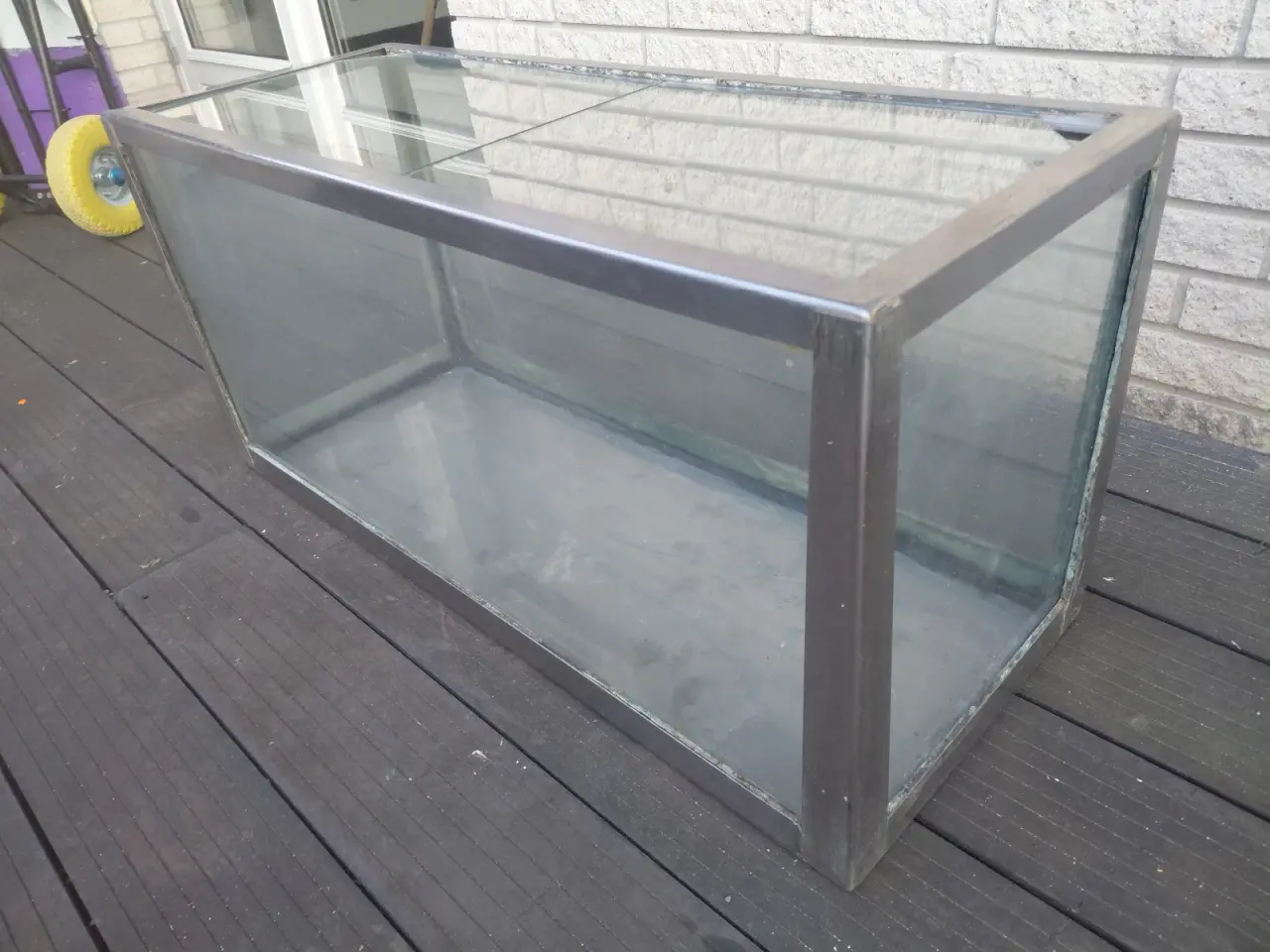 Billede 4 - Akvarier 135L 