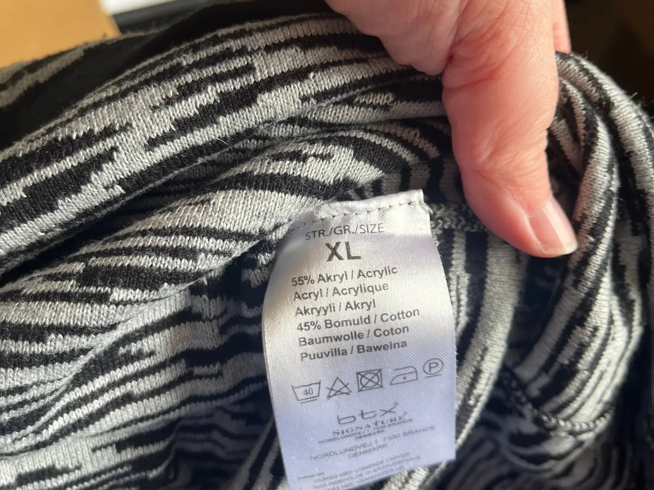 Billede 4 - Stribet bluse fra Signature