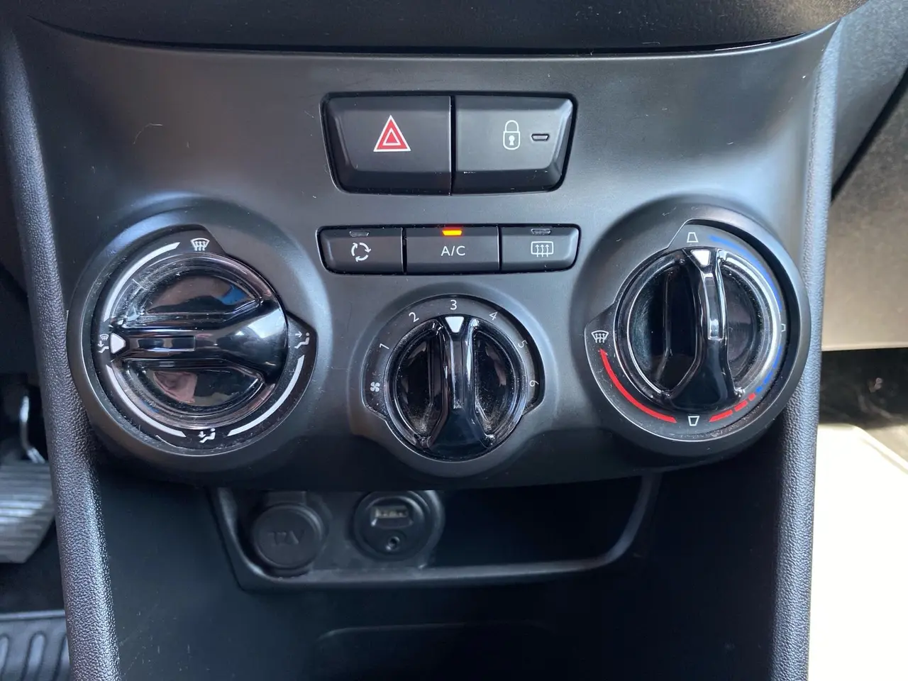 Billede 14 - Peugeot 208 1,2 VTi Plus+ 82HK 5d