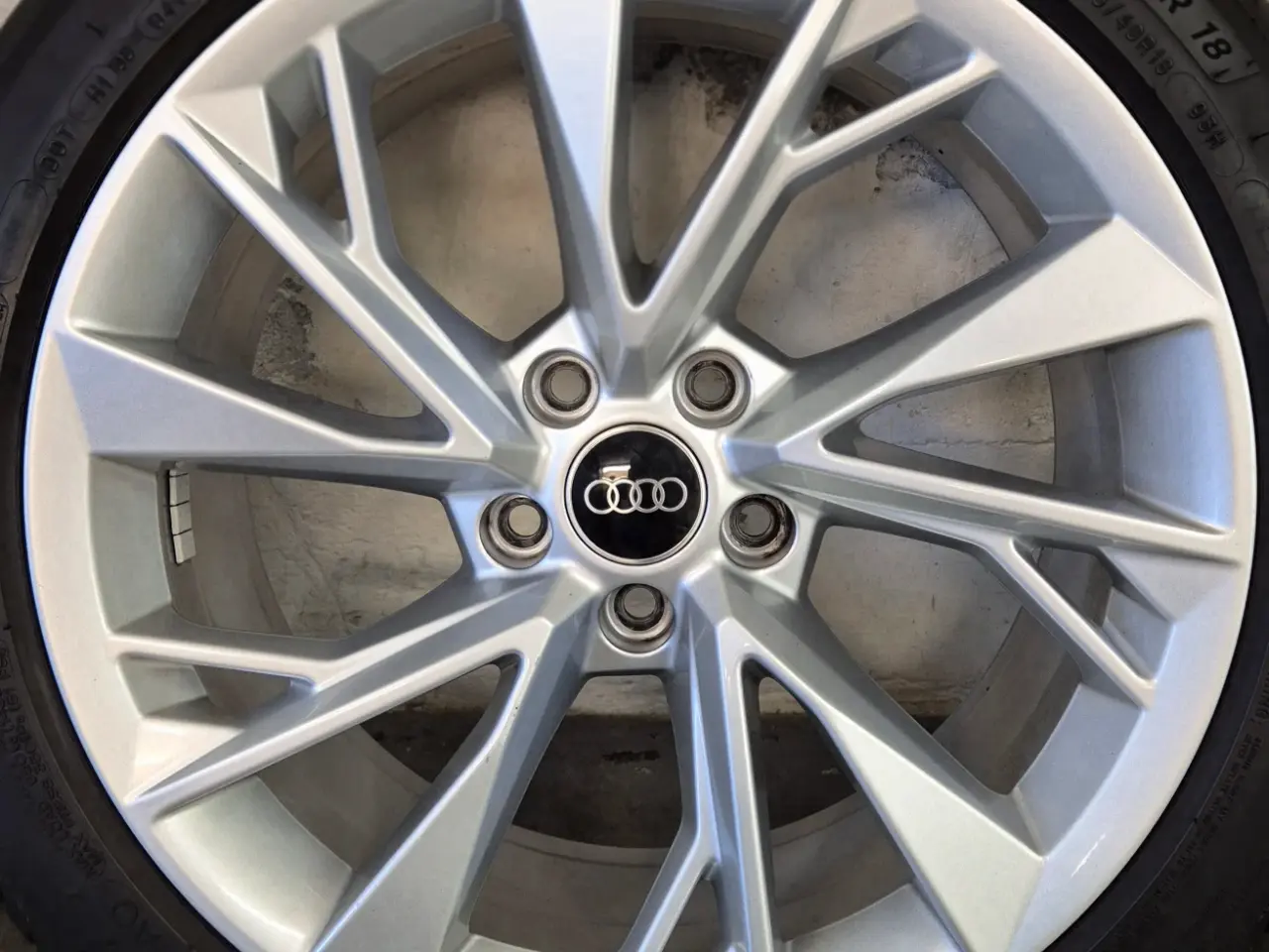 Billede 8 - AUDI A4 / A5 / A6 / A7 ORIGINAL ALUFÆLGE MED SOMME