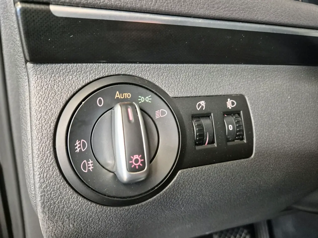Billede 16 - VW Touran 2,0 TDI Comfortline DSG 140HK 6g Aut.
