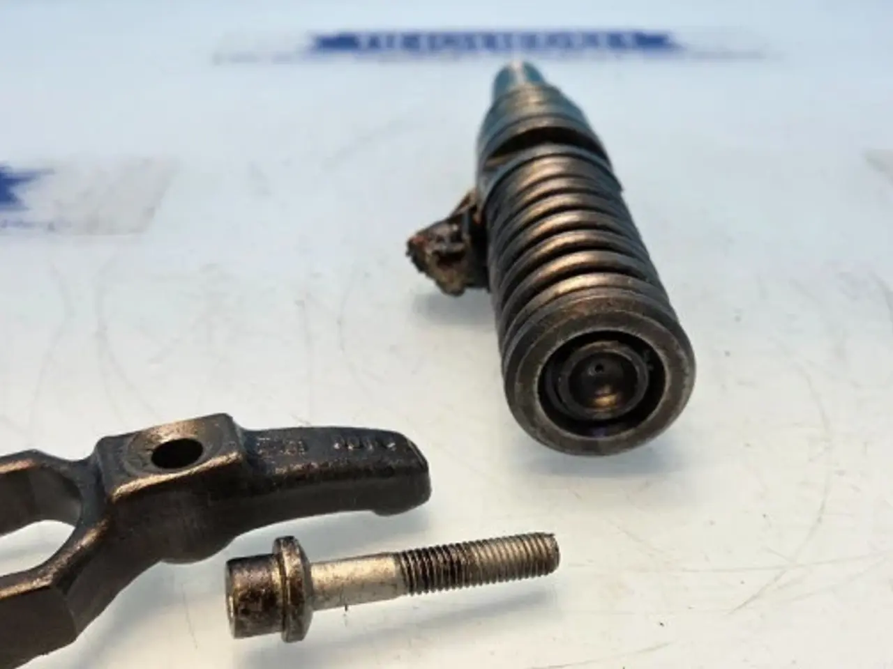 Billede 9 - Iveco F3AE0684D Injektor 504154922