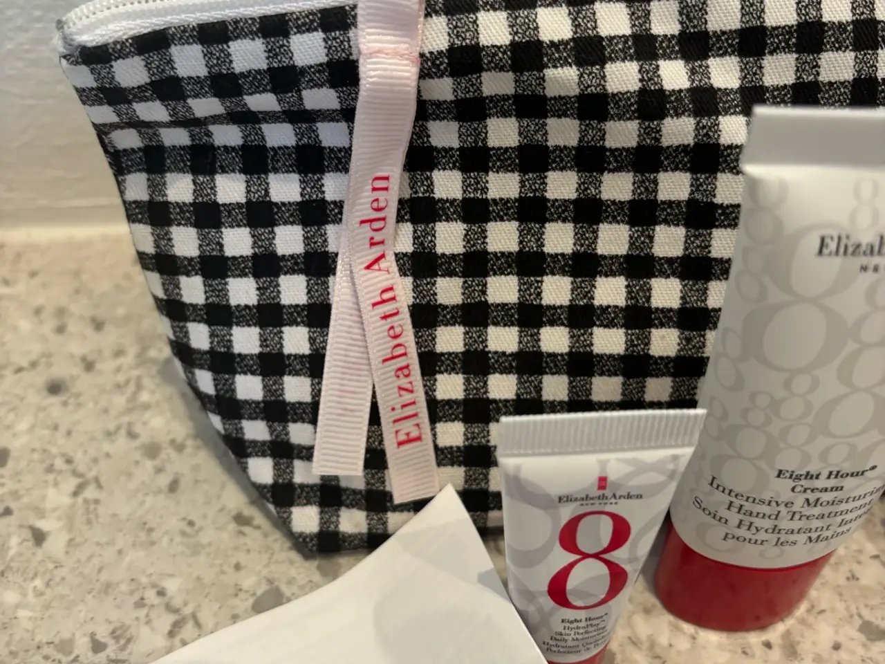 Billede 6 - Elisabeth Arden Eight Hour produkter