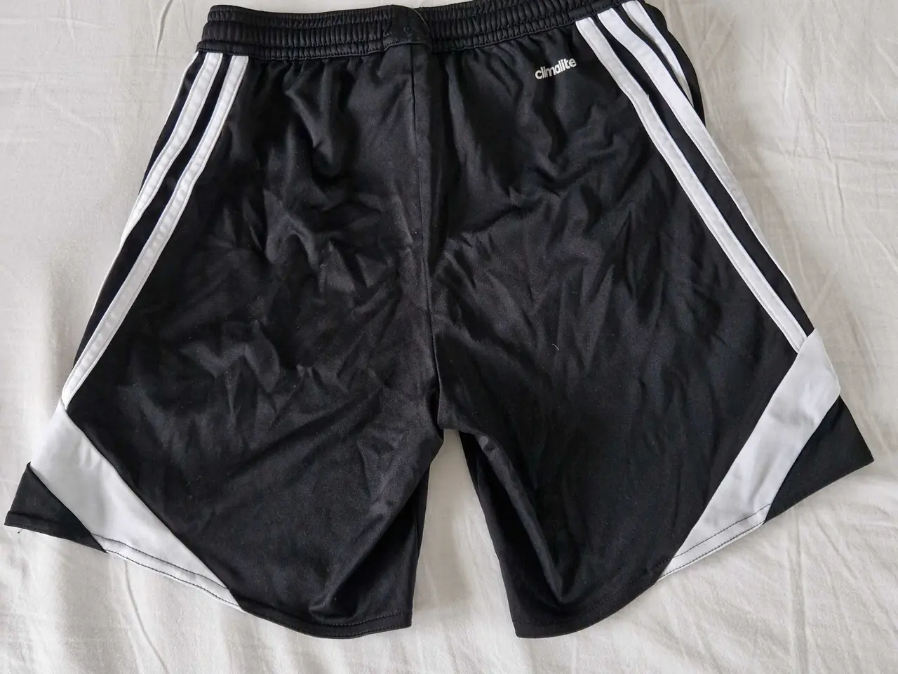 Billede 2 - Adidas shorts str 140