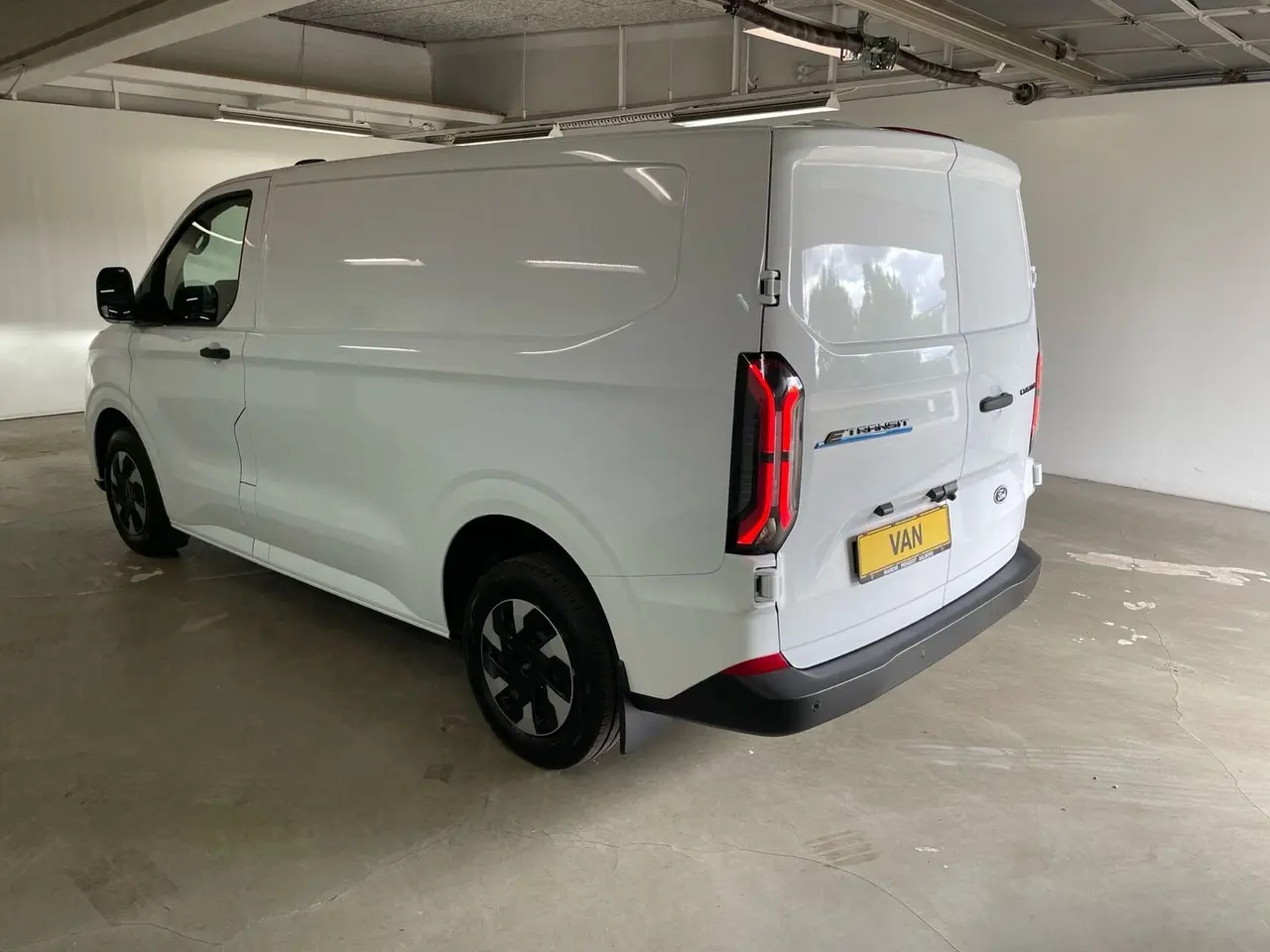 Billede 4 - Ford E-Transit Custom 320 L1 64 Trend