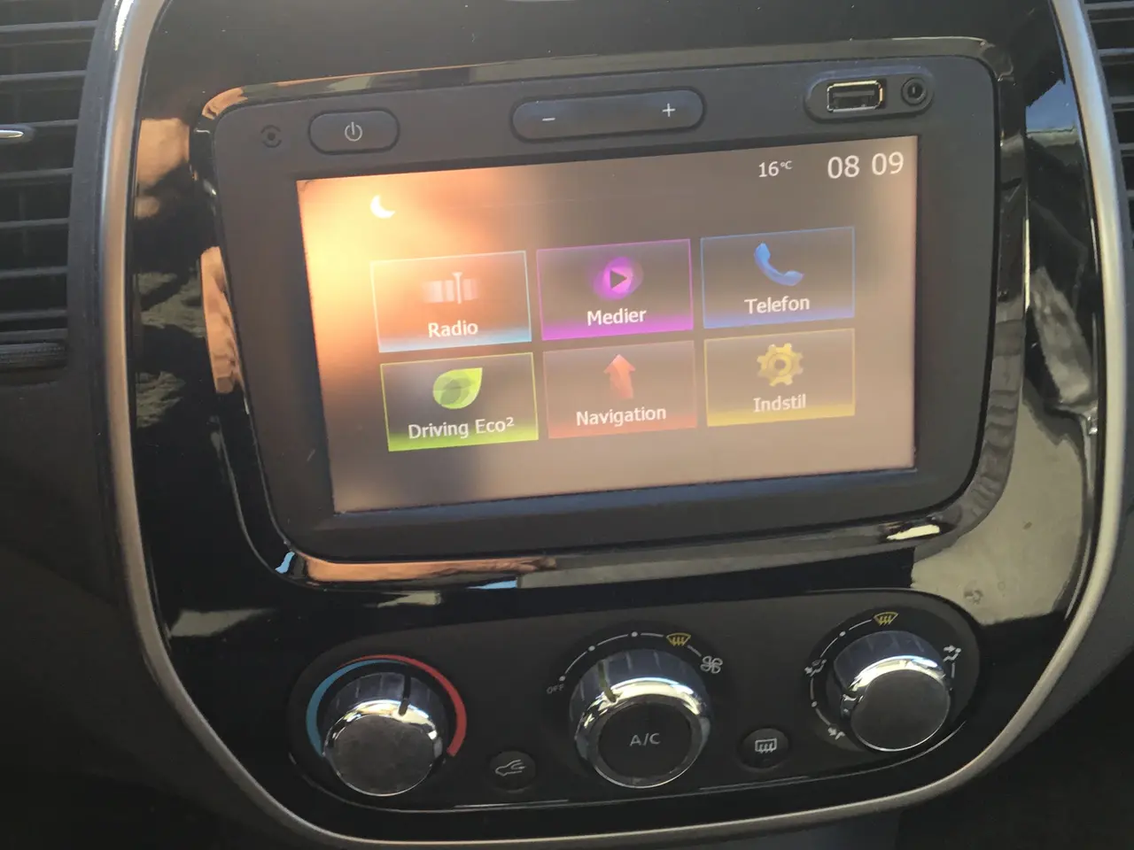Billede 9 - Renault captur 90 hk benzin 1.ejer navi. Aircon