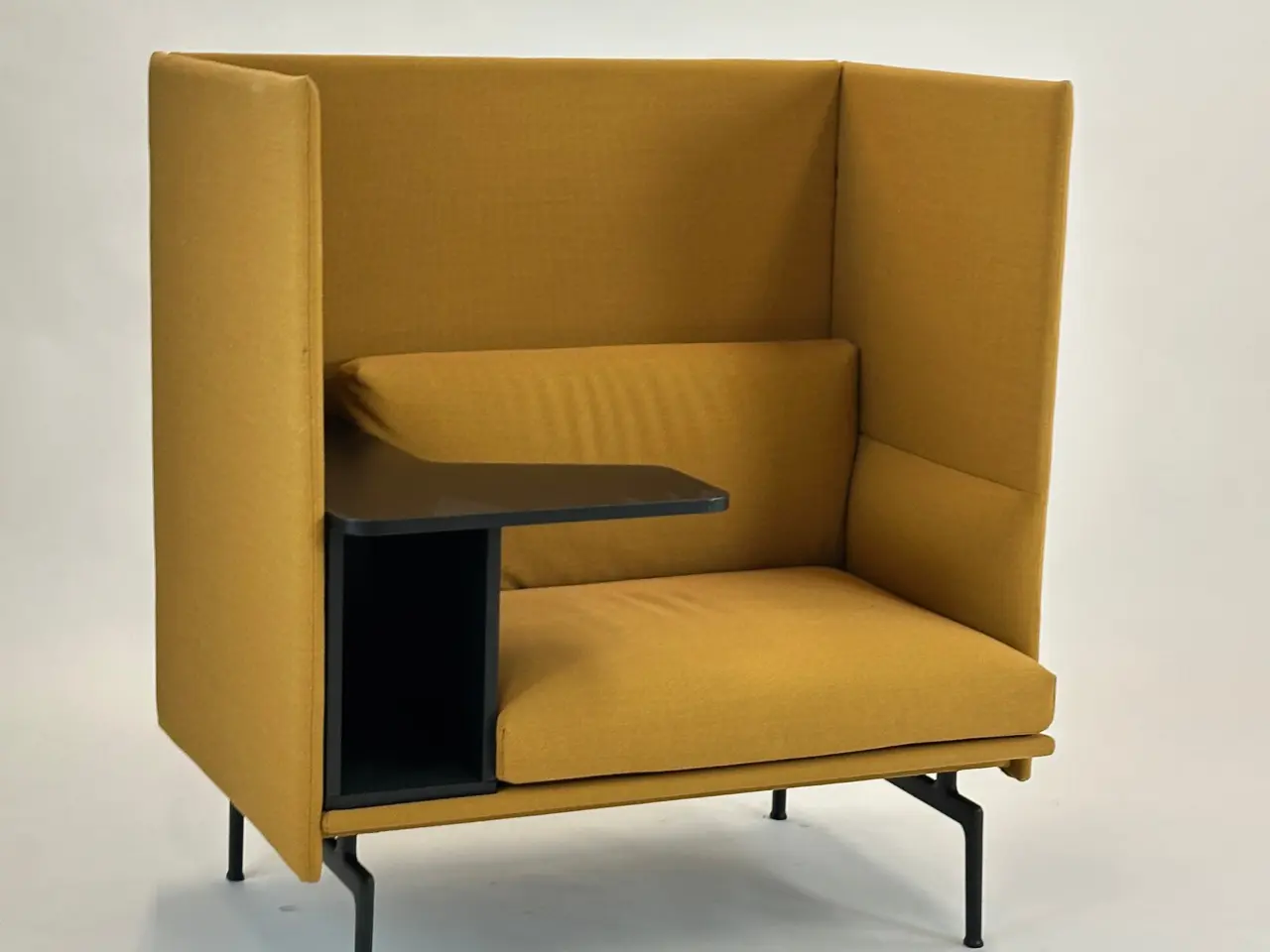 Billede 1 - Muuto Outline Highback Sofa – Gul