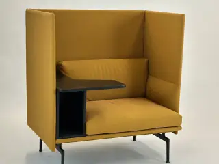 Muuto Outline Highback Sofa – Gul