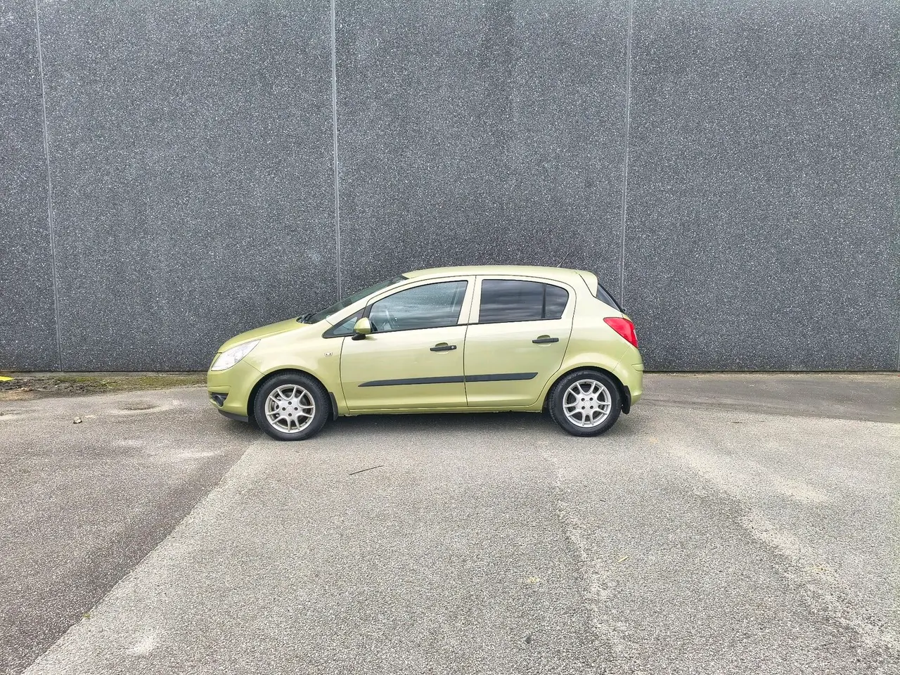 Billede 1 - Opel Corsa 1,0 Twinport Essentia 60HK 5d