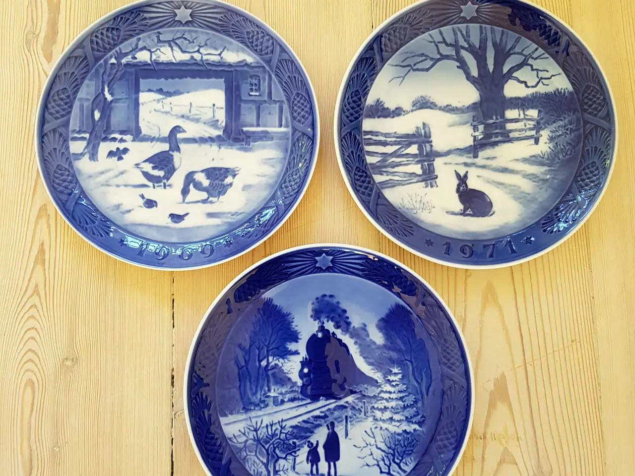 Billede 1 - Juleplatter fra Royal Copenhagen