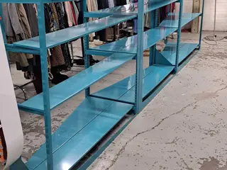 Reol til butik