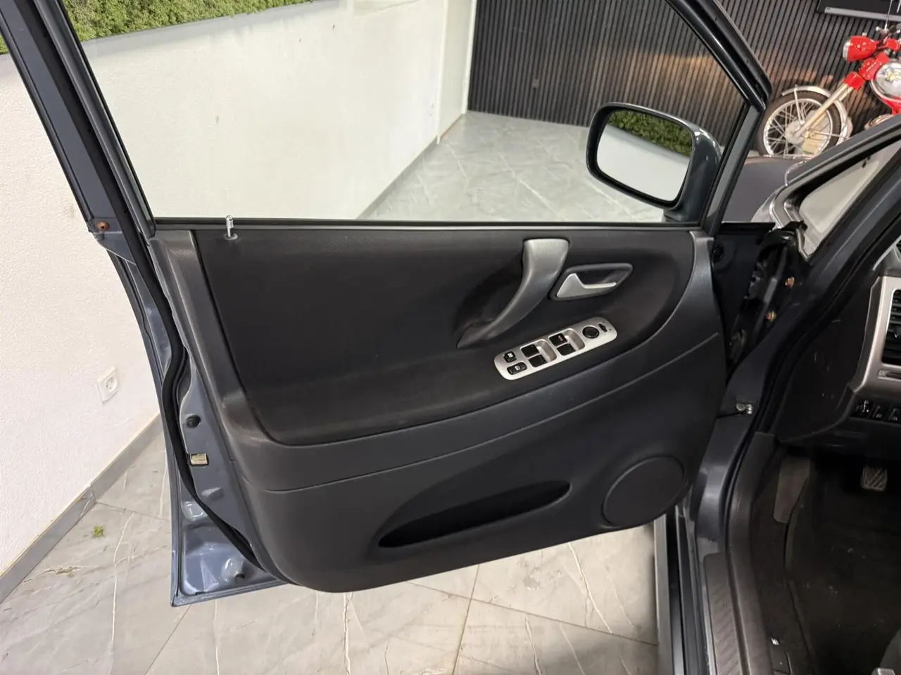 Billede 18 - Suzuki Liana 1,6 106HK 5d