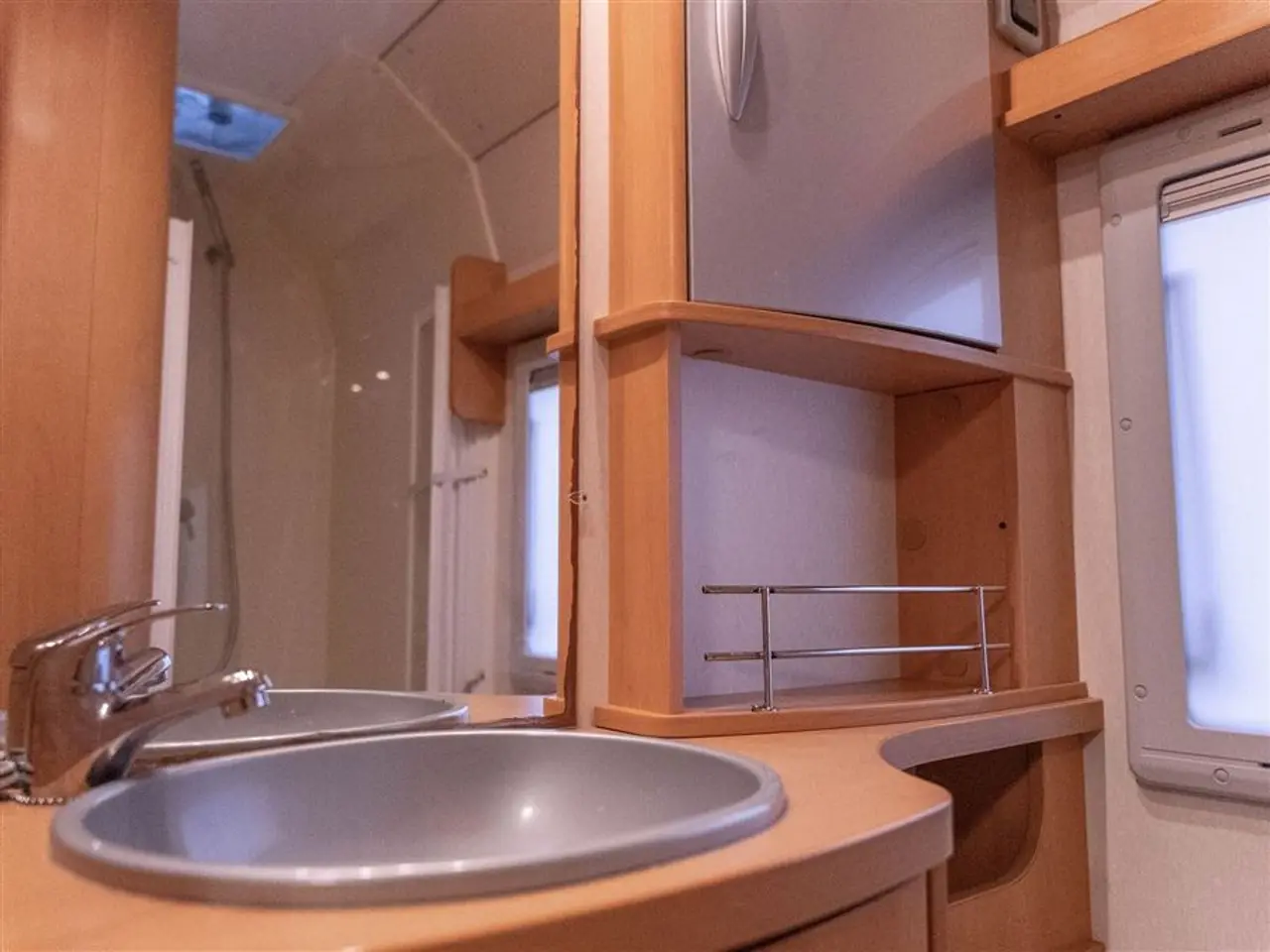 Billede 17 - 2010 - CI Riviera 95 P Godt udstyret autocamper sælges til CVR