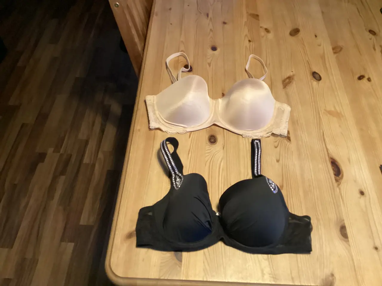 Billede 10 - Masser Af BH. Forsk Str.