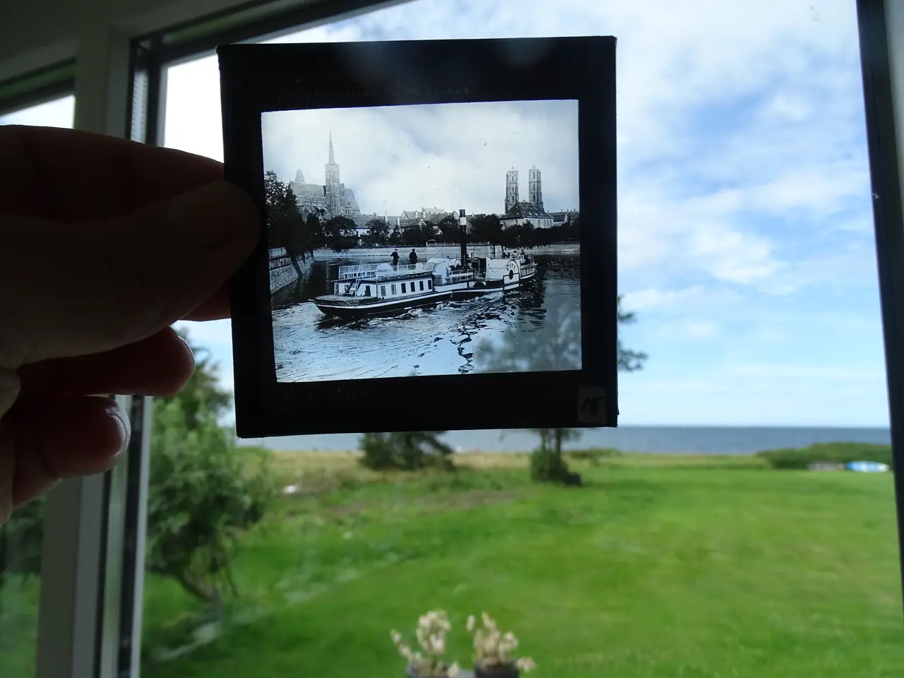 Billede 2 - Samling glas billeder, inkl. 5x i farver