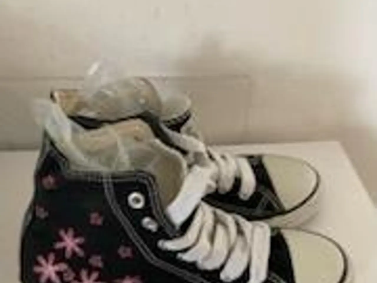 Billede 1 - Unika sneakers, Helt nye, str. 39
