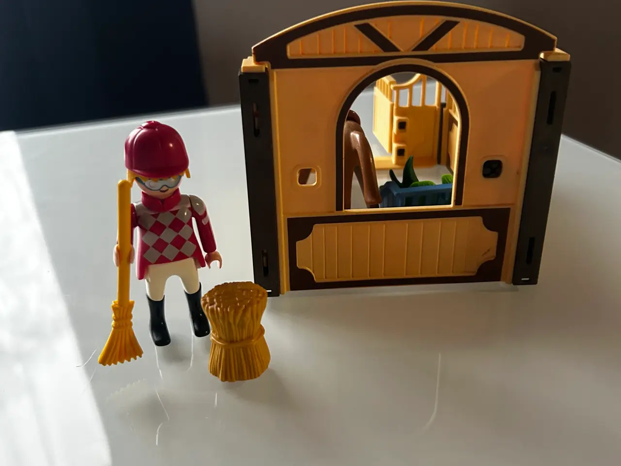 Billede 4 - Playmobil heste luftrør med rytter 