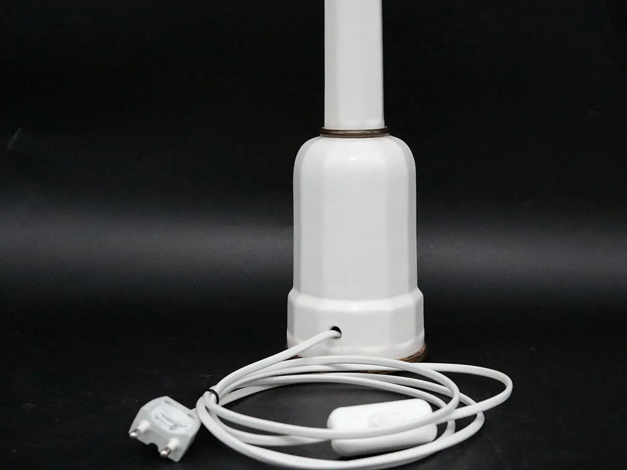 Billede 5 - Elegant Heiberg bordlampe i porcelæn og messing
