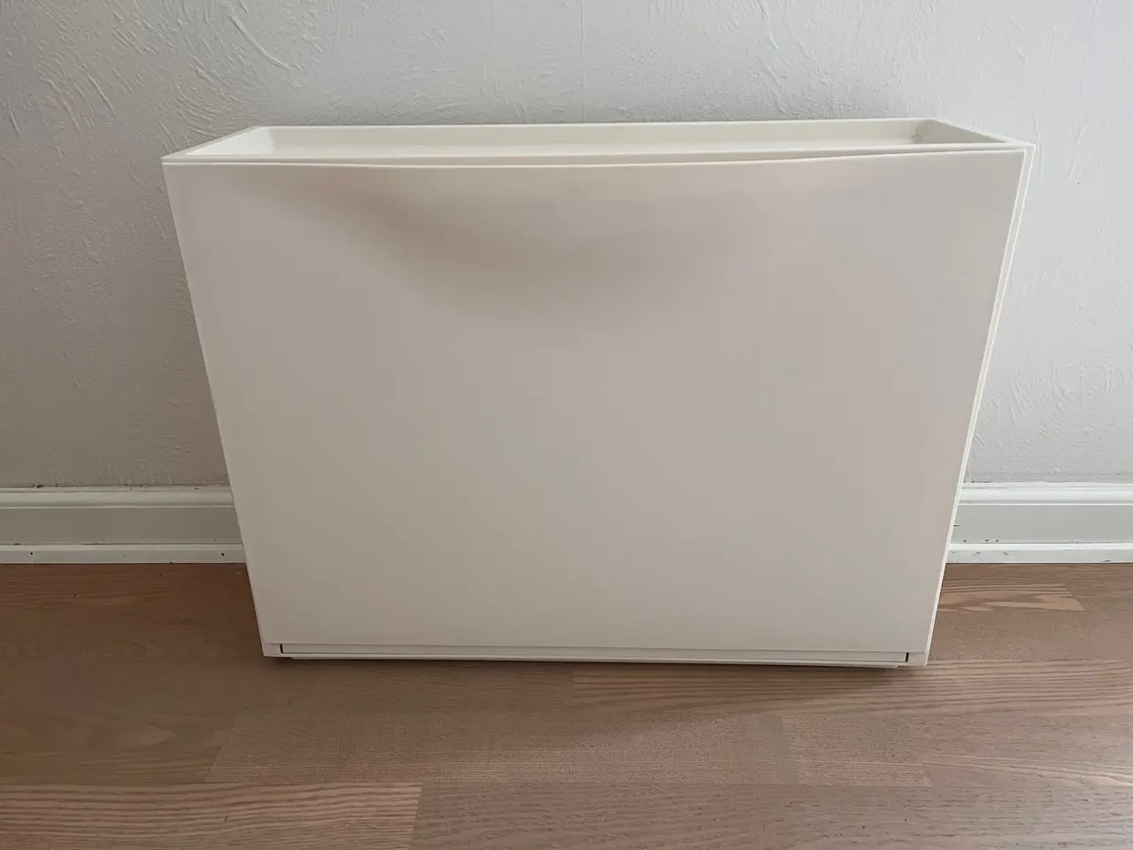 Billede 1 - Hvid IKEA TRONES skokasse