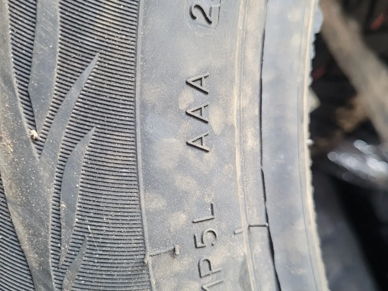 Billede 4 - 255/50R19. Vinterdæk 