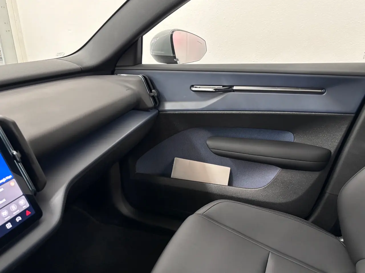 Billede 10 - Volvo EX30 Extended Range Core