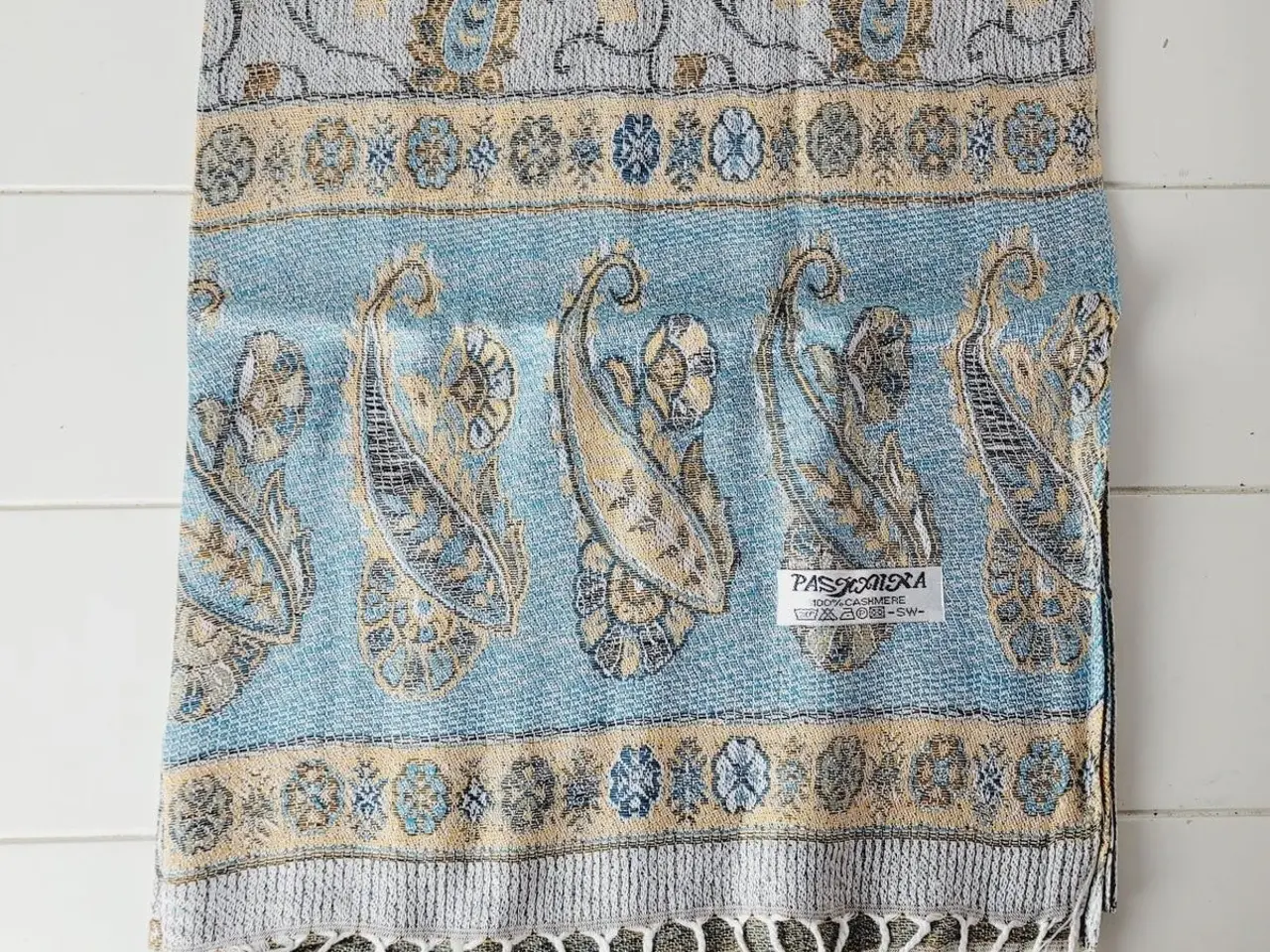 Billede 3 - ⭐️- Elegant og Blødt Pashmina Tørklæde - UBRUGT
