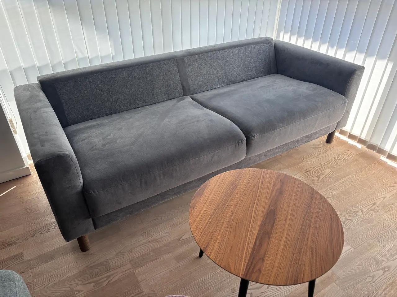 Billede 4 - Rigtig fin og lækker sofa