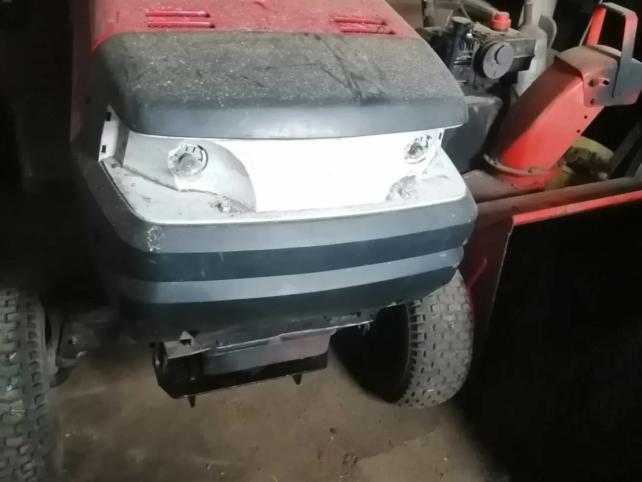 Billede 6 - Havetraktor med klippebord. 