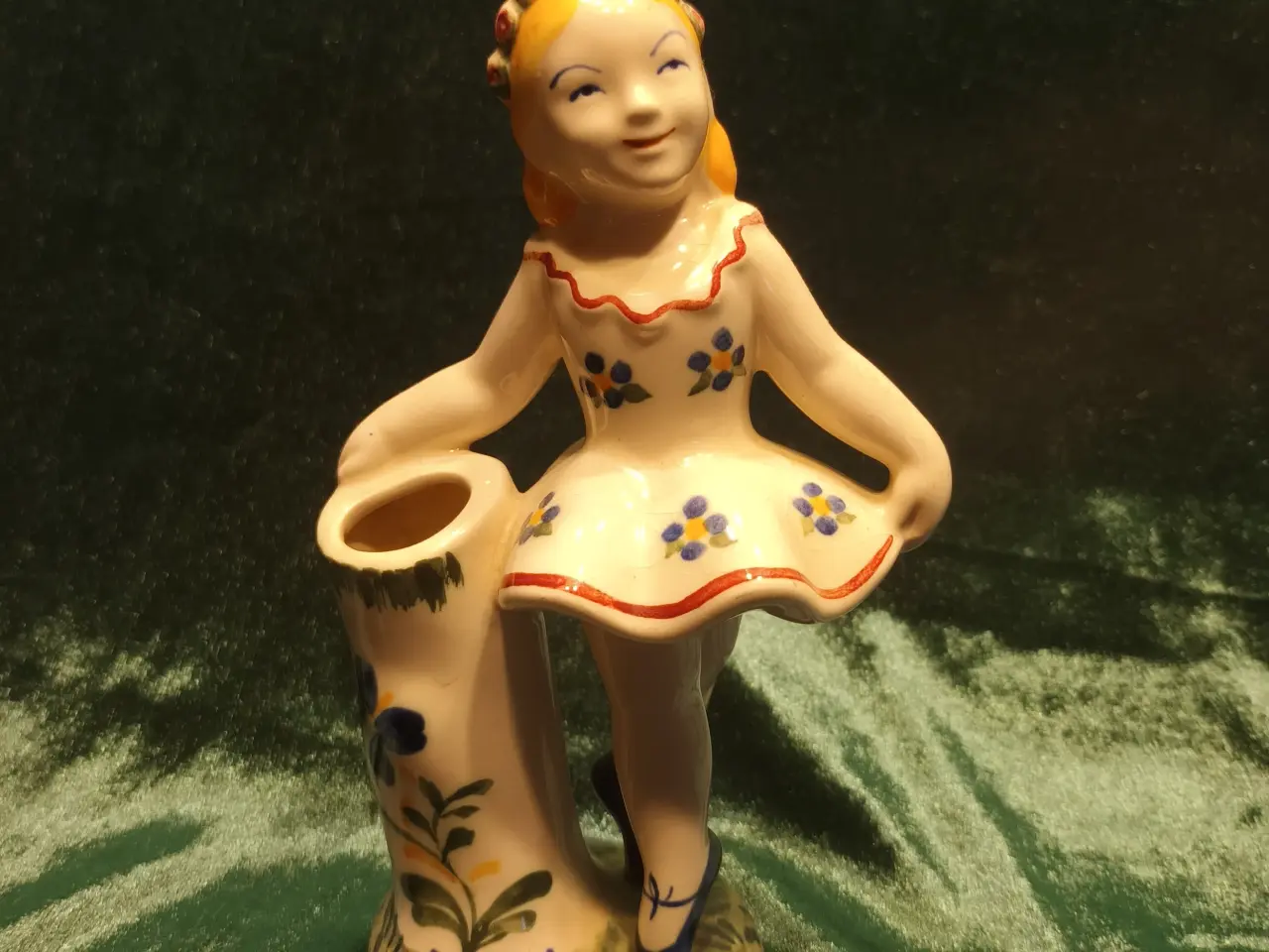 Billede 1 - Børnehjælpsfigur, Columbine
