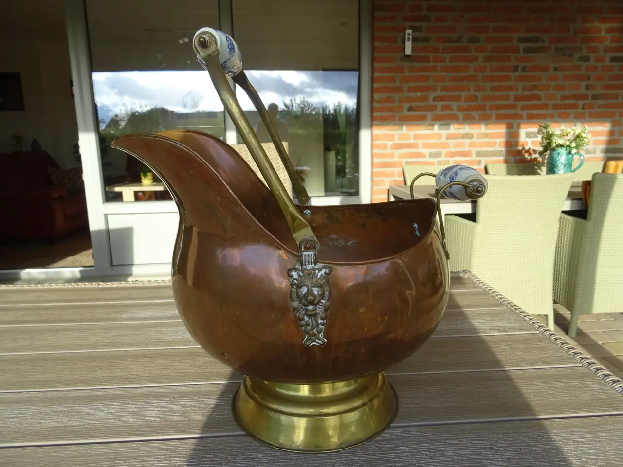 Billede 1 - Kobber messing spand med porcelæn håndtag