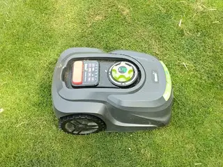 Robotplæneklipper