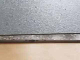 Galvaniseret fuglefoderhus
