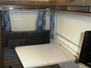 Meget velholdt Hobby. Kan trækkes af de fleste.