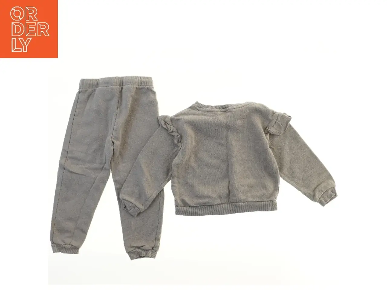 Billede 2 - Beige joggingsæt til børn fra H&M (str. 98)