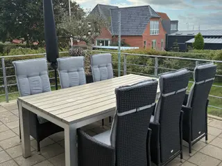 Solidt havemøbelsæt vedligeholdelsesfrit