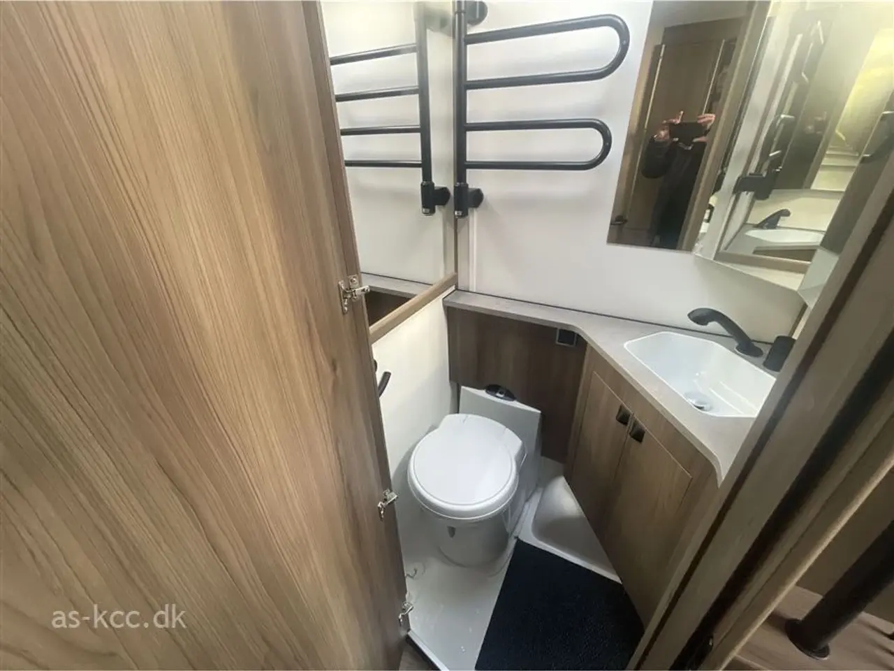 Billede 13 - 2026 - Kabe Royal 540 GLE KS Kabe Royal 540 XL KS