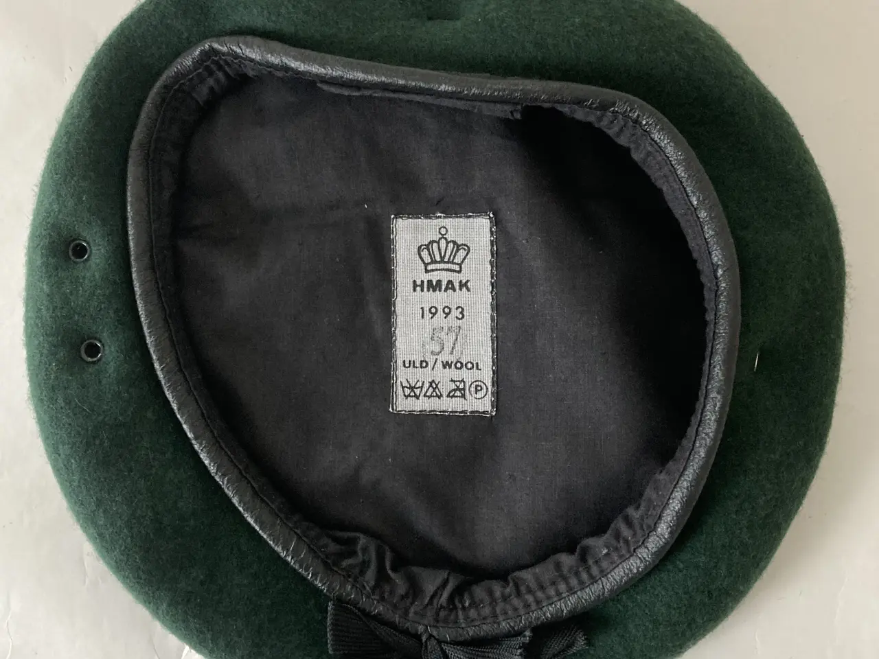 Billede 3 - Mørkegrøn Baret uden emblem