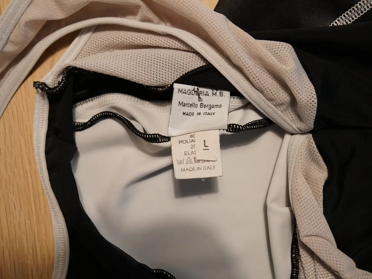 Billede 2 - Merida bib shorts L