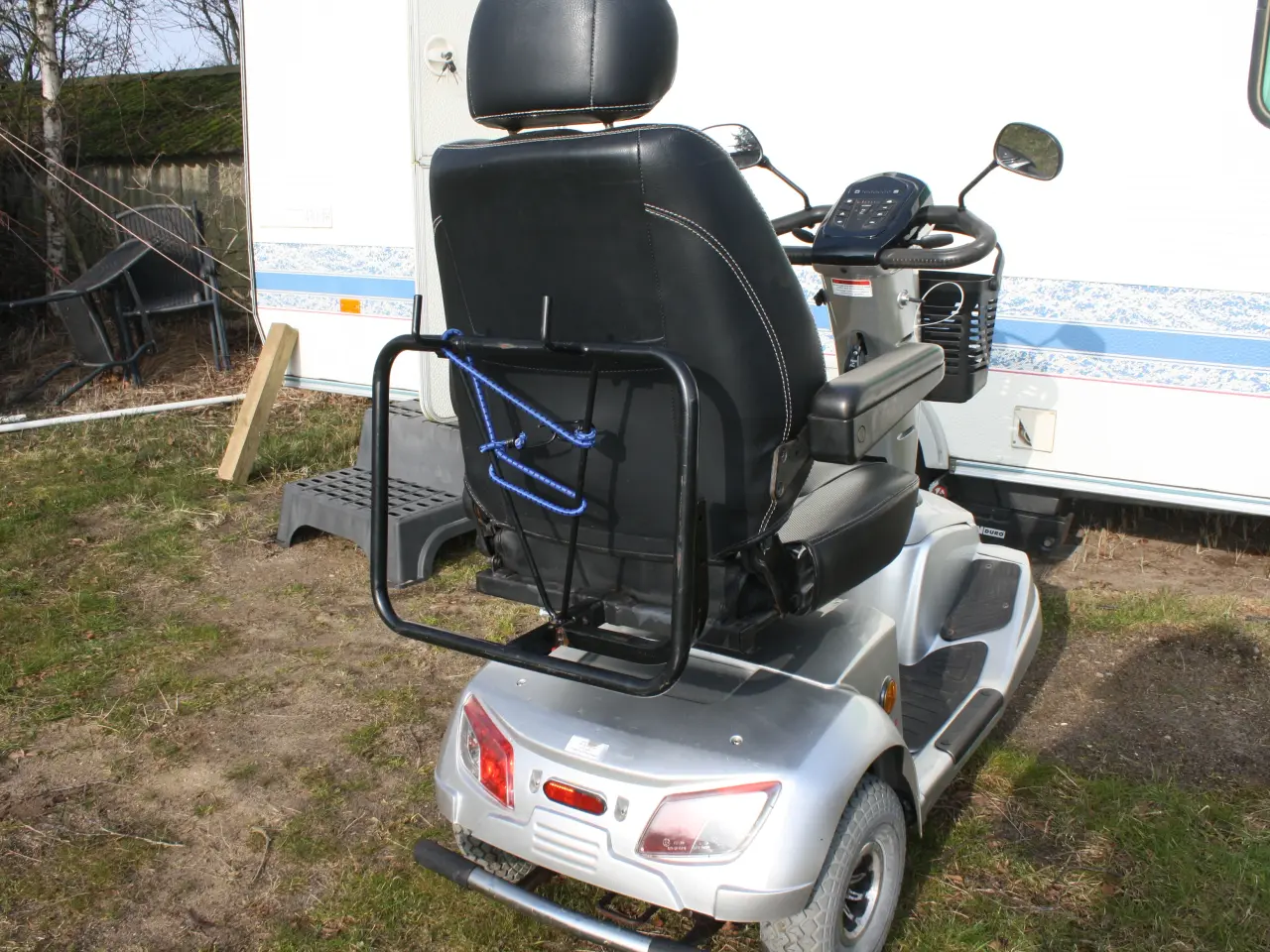 Billede 2 - Pæn Scooter. Kan leveres ? 