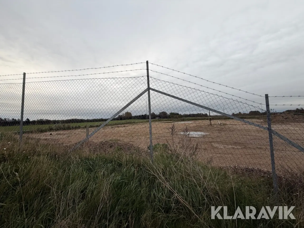 Billede 12 - Hegn med dør og porte, Ishøj, ca. 680 meter