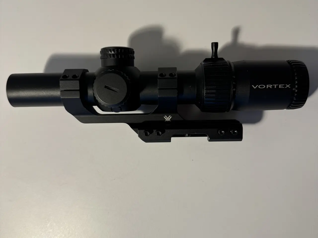Billede 2 - Vortex Strike eagle 1-8 + Vortex Cantilever mount